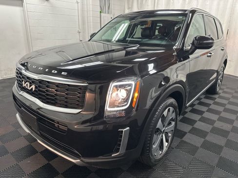 Used 2022 Kia Telluride S AWD/4WD image 4