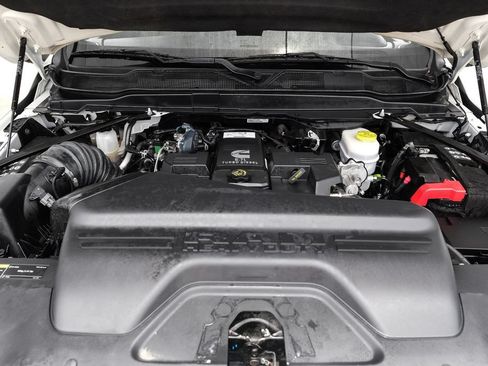 Used 2023 RAM 3500 Limited AWD/4WD image 60