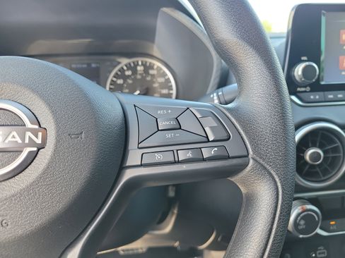 Certified 2025 Nissan Sentra S FWD image 21