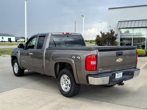 Used 2011 Chevrolet Silverado 1500 LT w/ All-Star Edition AWD/4WD image 3