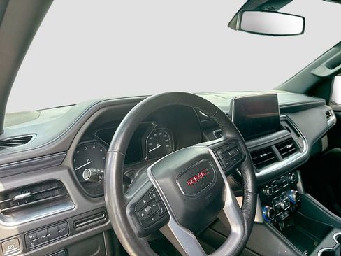 Used 2021 GMC Yukon SLT w/ SLT Premium Package RWD image 7