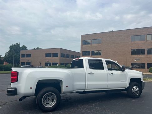 Used 2015 Chevrolet Silverado 3500 LTZ w/ Duramax Plus Package AWD/4WD image 9