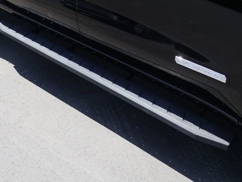 Certified 2021 GMC Sierra 1500 Elevation RWD image 11