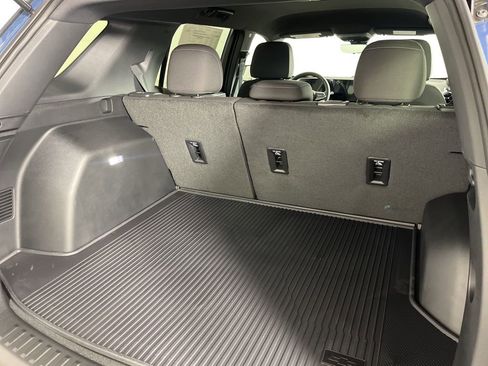 New 2026 Chevrolet Equinox LT w/ Midnight Edition FWD image 18