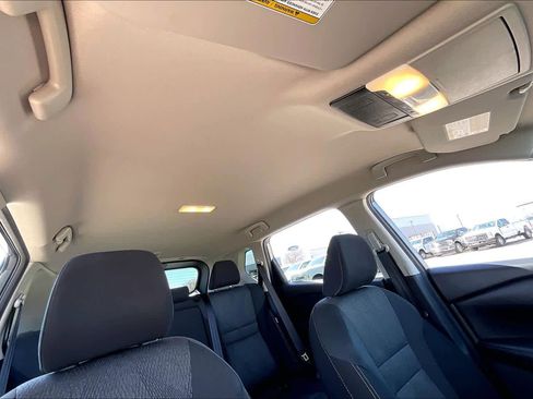 Used 2025 Nissan Rogue SV image 13