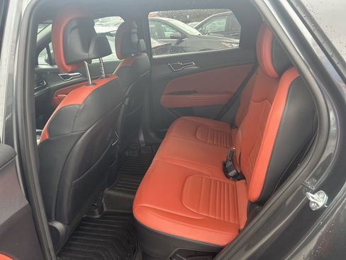 Certified 2023 Kia Sportage SX Prestige image 13