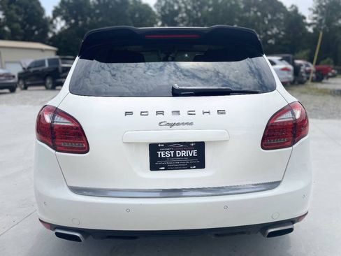 Used 2012 Porsche Cayenne AWD/4WD image 7