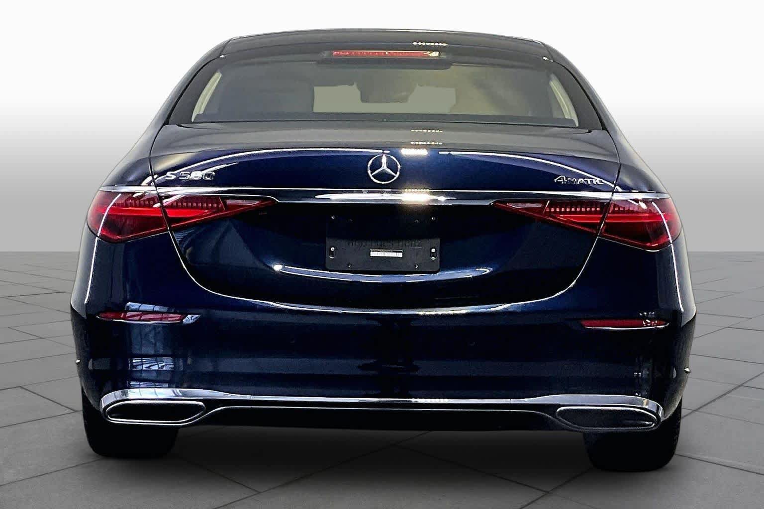 Used 2022 Mercedes-Benz S 580 4MATIC Sedan image 5