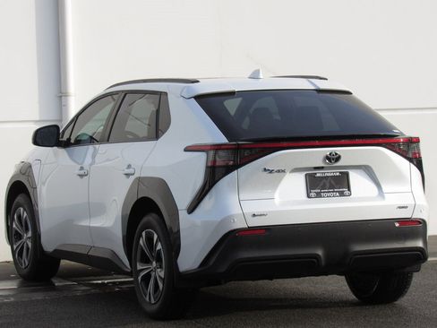 Certified 2024 Toyota bZ4X XLE w/ Weather Package image 5
