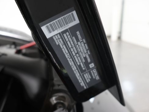 Used 2007 Chevrolet Corvette Z06 w/ Preferred Equipment Group RWD image 16
