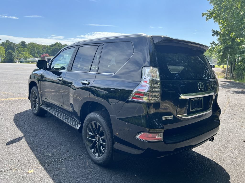 Used 2021 Lexus GX 460 Premium w/ Premium Package AWD/4WD image 5