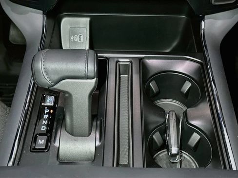 New 2026 Ford F150 XLT w/ Equipment Group 302A MID AWD/4WD image 16
