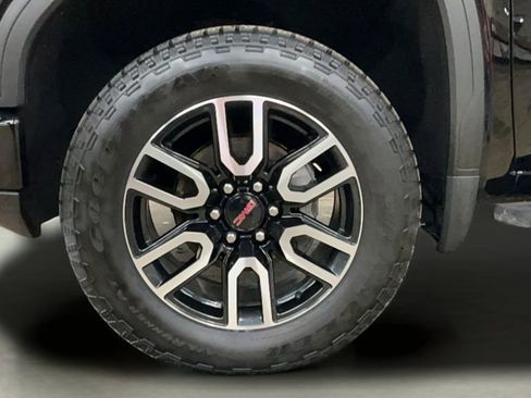 Used 2022 GMC Sierra 1500 AT4 w/ AT4 Preferred Package AWD/4WD image 33