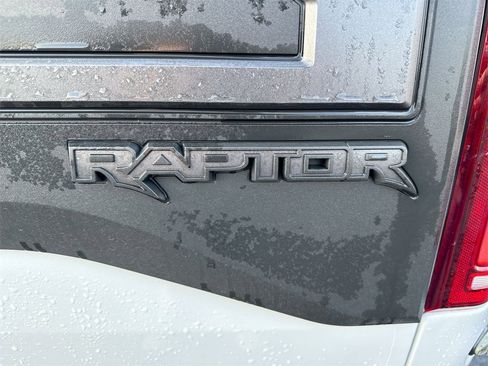 Used 2019 Ford F150 Raptor w/ Equipment Group 802A Luxury image 28