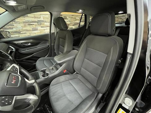 Used 2023 GMC Terrain SLE w/ Driver Convenience Package AWD/4WD image 29