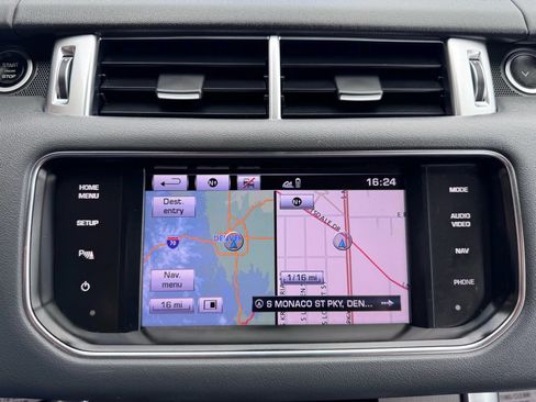 Used 2014 Land Rover Range Rover Sport SE AWD/4WD image 35