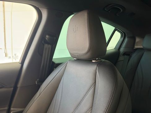 Used 2024 Maserati Grecale GT image 14