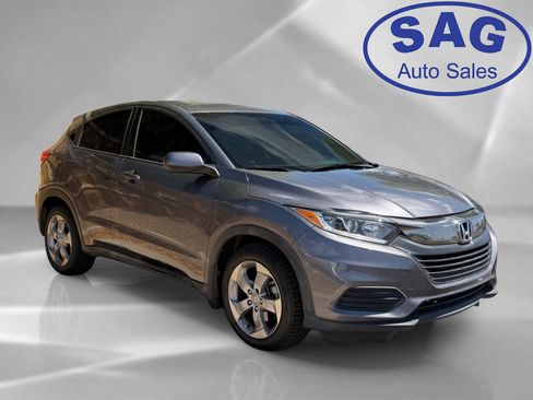 Used 2019 Honda HR-V LX image 2