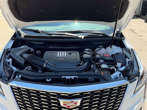 New 2025 Cadillac XT5 Luxury w/ LPO, Floor Liner Package image 29