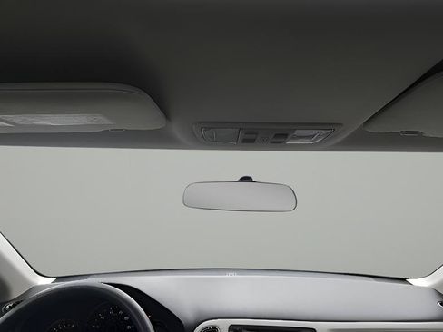 Used 2018 Honda HR-V EX image 17