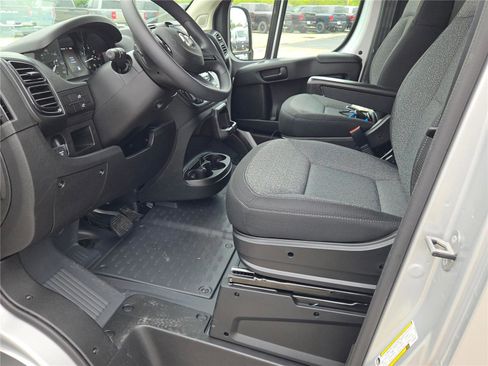 New 2026 RAM ProMaster 2500 image 23