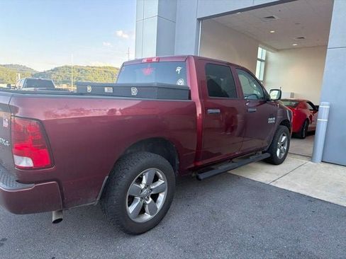 Used 2017 RAM 1500 Express AWD/4WD image 6