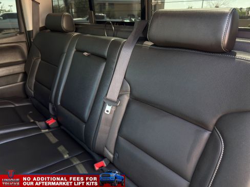 Used 2018 Chevrolet Silverado 1500 LTZ Z71 w/ LTZ Plus Package AWD/4WD image 22