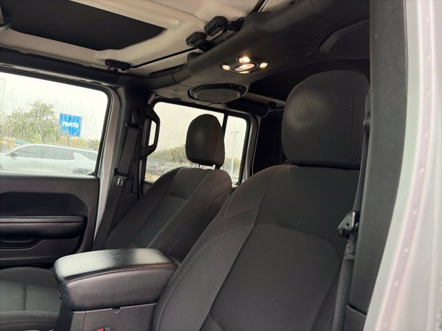 Used 2021 Jeep Gladiator Sport AWD/4WD image 11