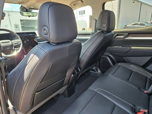 New 2026 GMC Terrain Denali AWD/4WD image 24