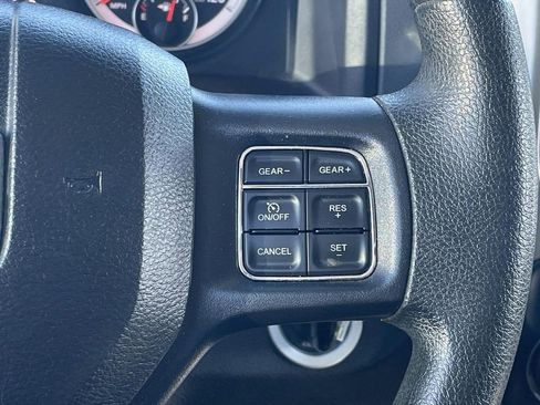 Used 2019 RAM 1500 Classic SLT image 26