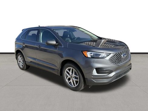 Used 2024 Ford Edge SEL AWD/4WD image 3