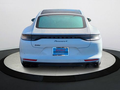 Used 2022 Porsche Panamera 4 Platinum Edition image 5