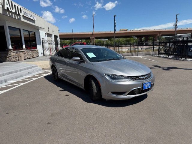 Used 2016 Chrysler 200 Limited FWD image 15