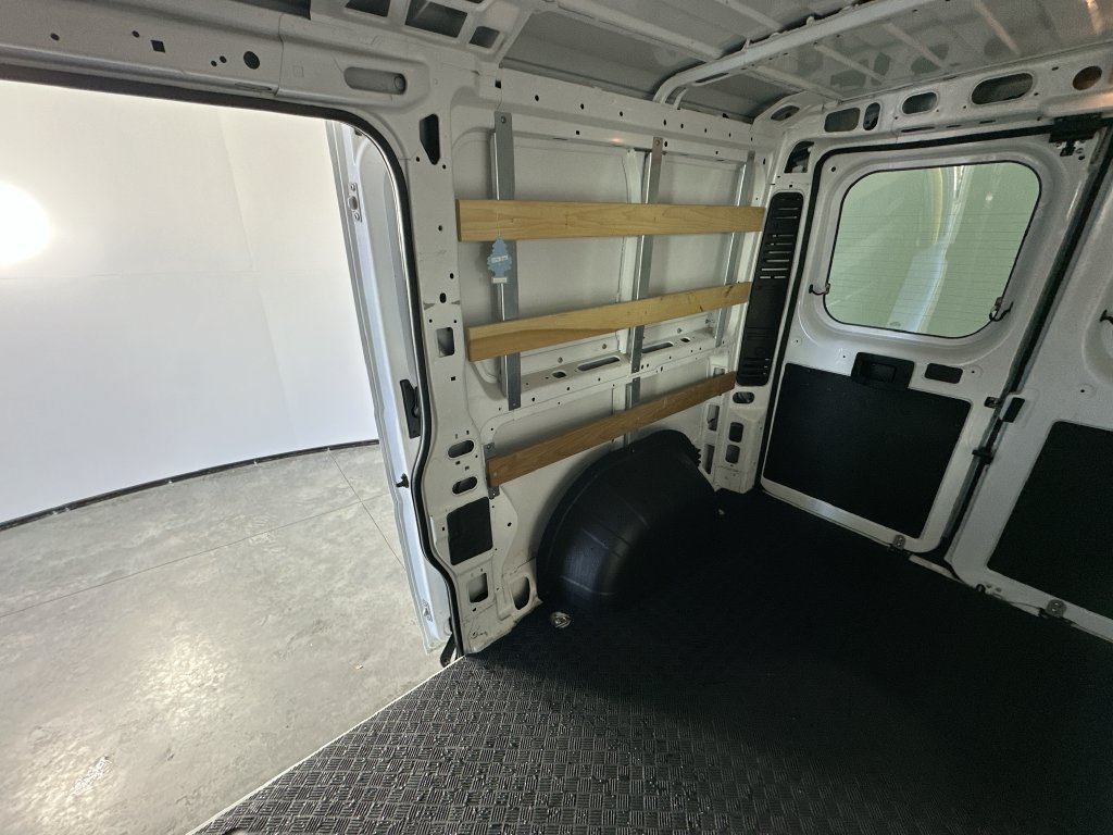 Used 2025 RAM ProMaster 2500 w/ U-Haul Equipment Group FWD image 12