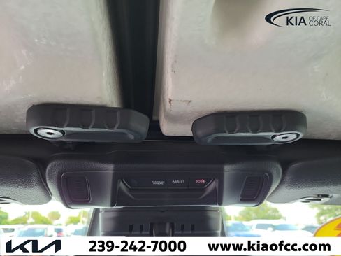 Used 2026 Jeep Gladiator Mojave AWD/4WD image 19
