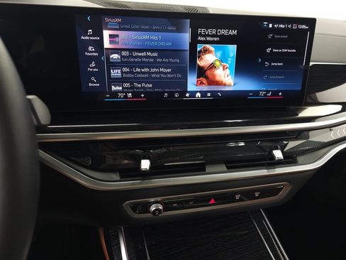 Used 2027 BMW X7 xDrive40i w/ Executive Package AWD/4WD image 26