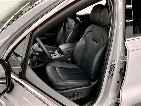 Used 2025 Kia Sorento EX w/ Panoramic Sunroof Package AWD/4WD image 24