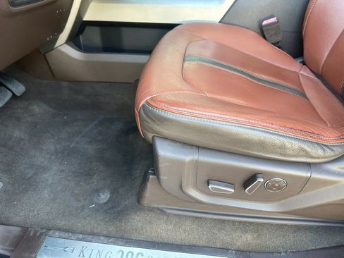 Used 2018 Ford F250 King Ranch w/ King Ranch Ultimate Package AWD/4WD image 36