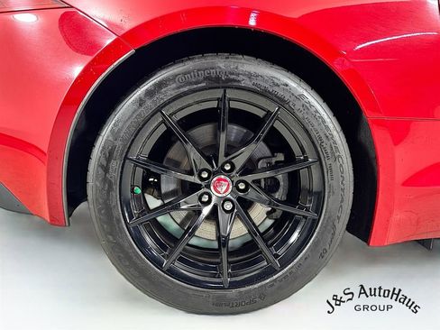 Used 2021 Jaguar F-TYPE Coupe image 37