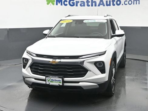 Used 2024 Chevrolet TrailBlazer LT w/ LT Cold Weather Package FWD image 21