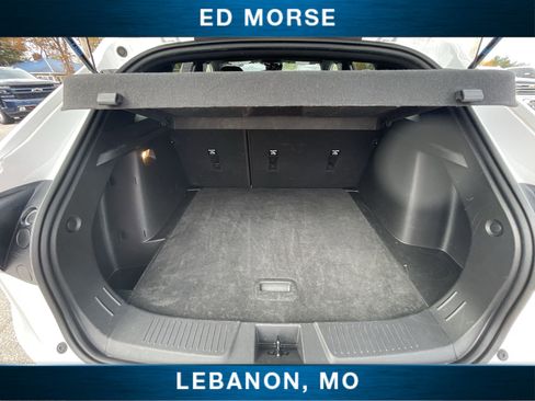 Certified 2024 Chevrolet Trax RS w/ Driver Confidence Package image 24