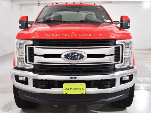 Used 2017 Ford F250 XLT w/ XLT Value Package image 3