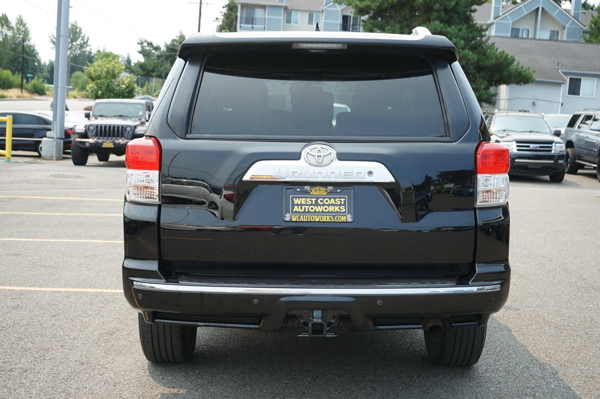 Used 2012 Toyota 4Runner SR5 w/ Convenience Pkg AWD/4WD image 4