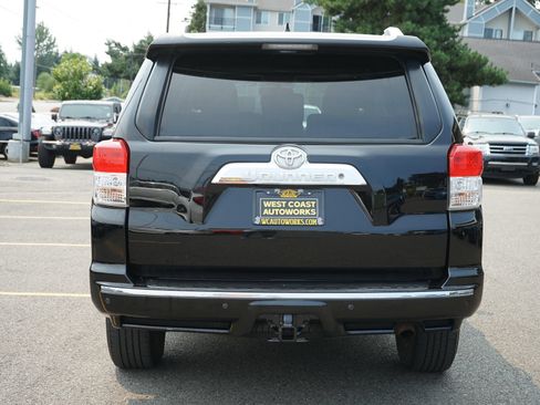 Used 2012 Toyota 4Runner SR5 w/ Convenience Pkg AWD/4WD image 4