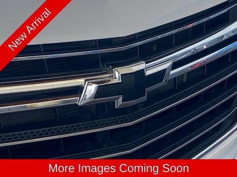 Used 2020 Chevrolet Traverse Premier w/ LPO, Cargo Package FWD image 7
