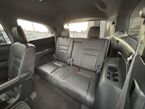 Used 2022 Honda Pilot Touring image 19