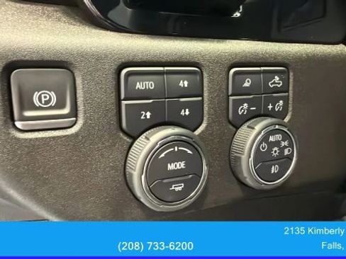 Used 2024 Chevrolet Silverado 3500 High Country w/ High Country Premium Package image 21