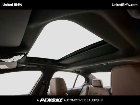 New 2026 BMW i5 eDrive40 image 12