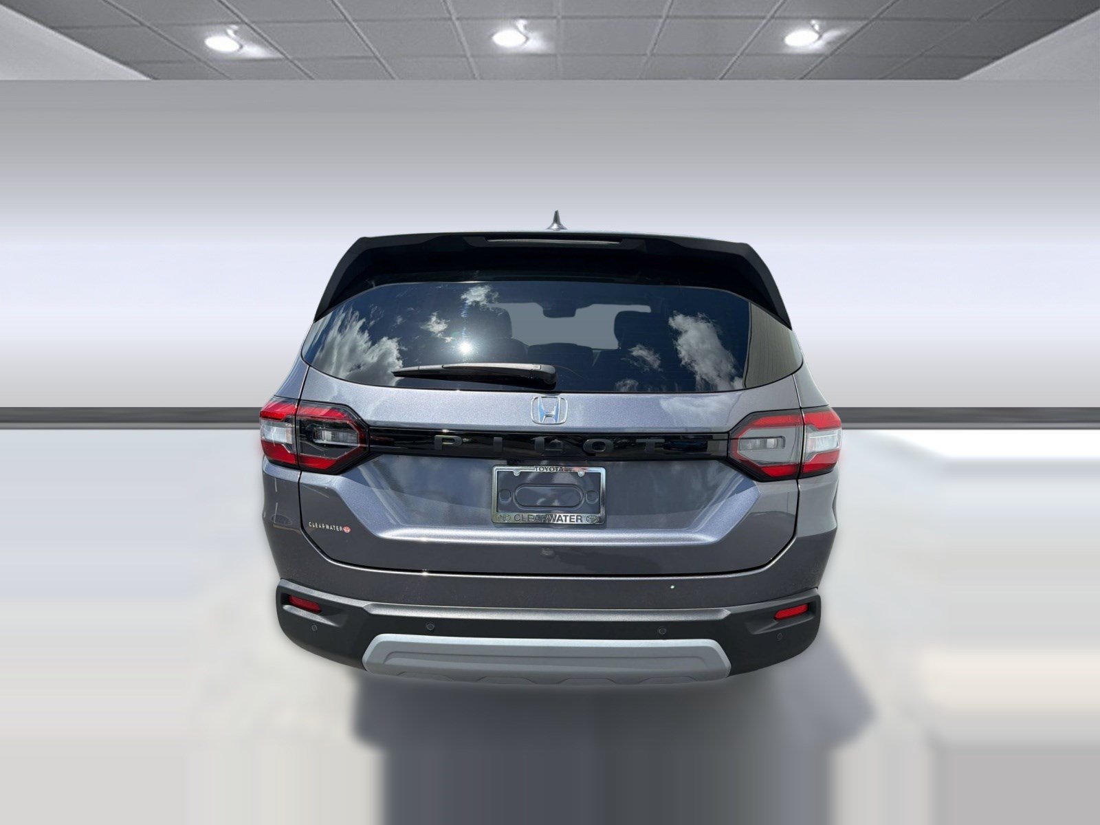 Used 2025 Honda Pilot EX-L image 10