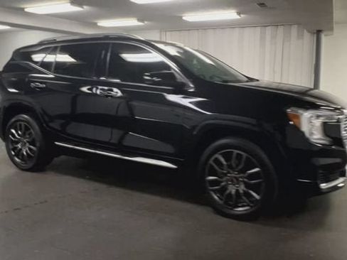 Certified 2024 GMC Terrain Denali w/ Black Diamond Edition AWD/4WD image 2